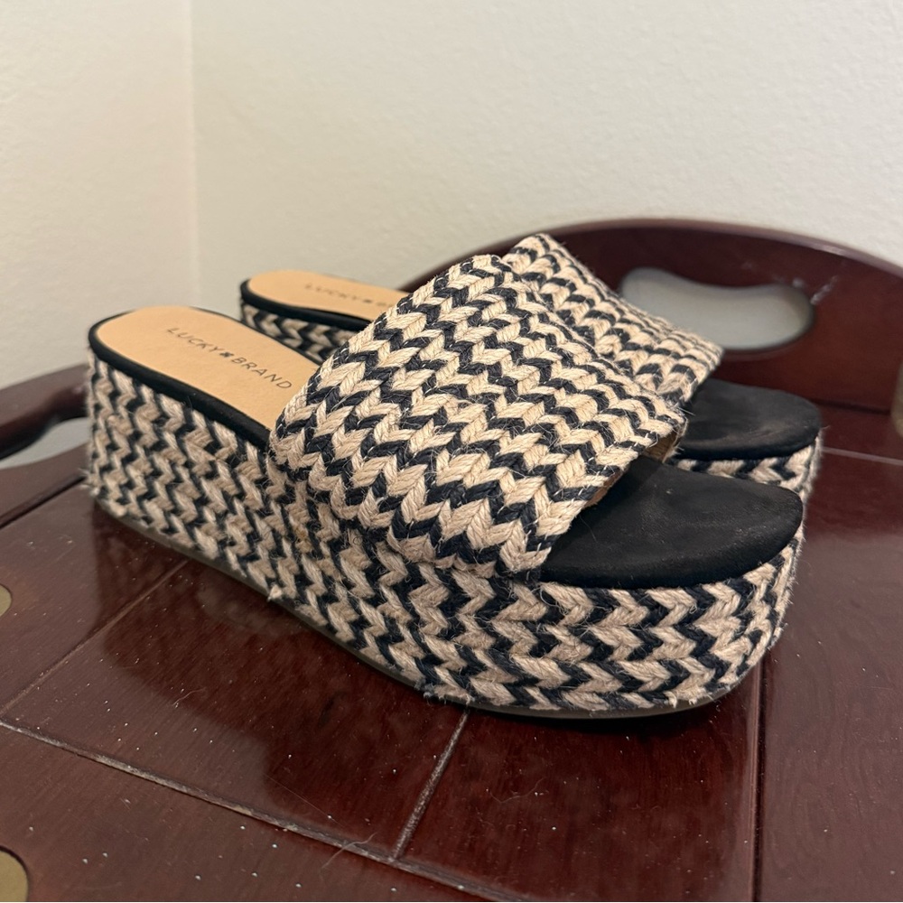 Lucky Brand Woven Platform Sandals